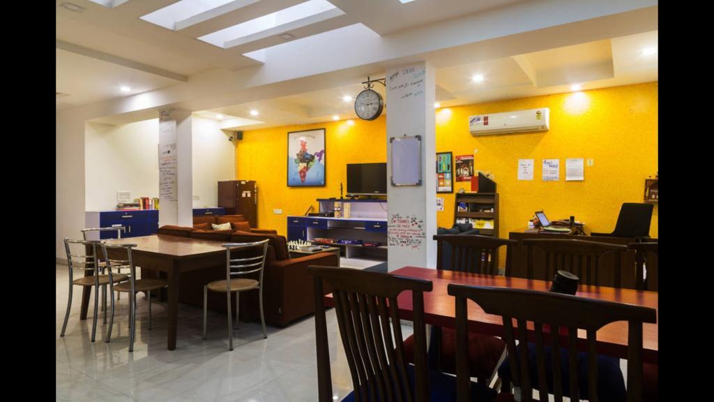 Joey'S Hostel Delhi Nova Deli Exterior foto